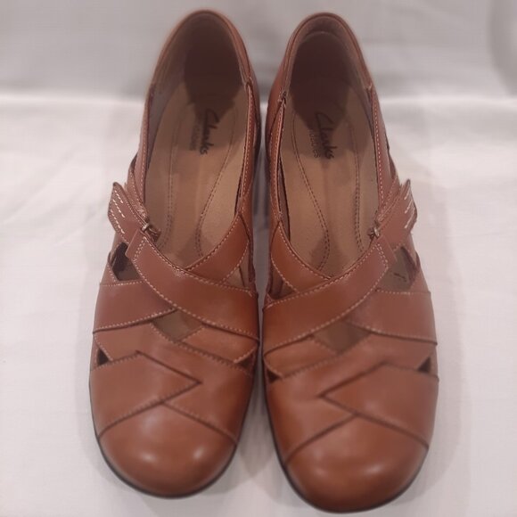 Clarks 9.5m Bendables Brown Mary Janes - Picture 1 of 4